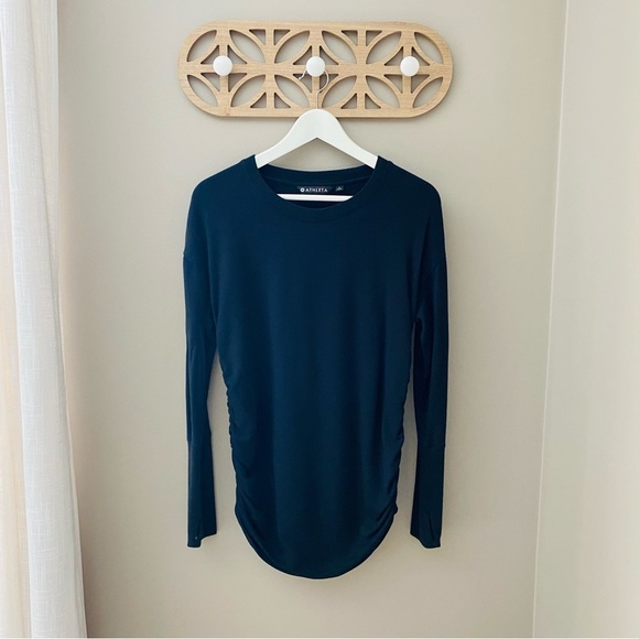 Athleta Ruched Pullover Sweater Black Sz Small - Picture 1 of 10